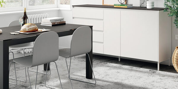 Aparador y mesa de salón 14c-0011 color negro y blanco vista ambiente