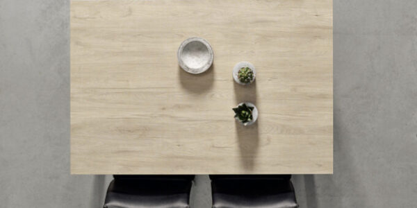 Mesa de cocina extensible 15b-0007 gris y madera vista top