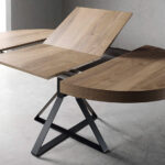 Mesa de comedor extensible 14b-0007 negro y madera vista de detalle extendida