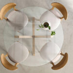 Sillas y mesa de comedor redonda 14f-0012 madera y cristal vista ambiente top