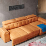 Sofá chaise longue 10b-0011 color naranja detalle asiento deslizante